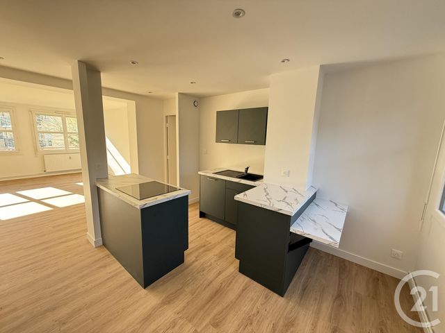 Appartement à vendre - 5 pièces - 110,65 m2 - Le Mans - 72 - PAYS-DE-LOIRE